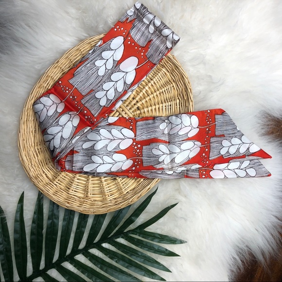 Vintage Accessories - Vintage retro orange and white floral hair scarf